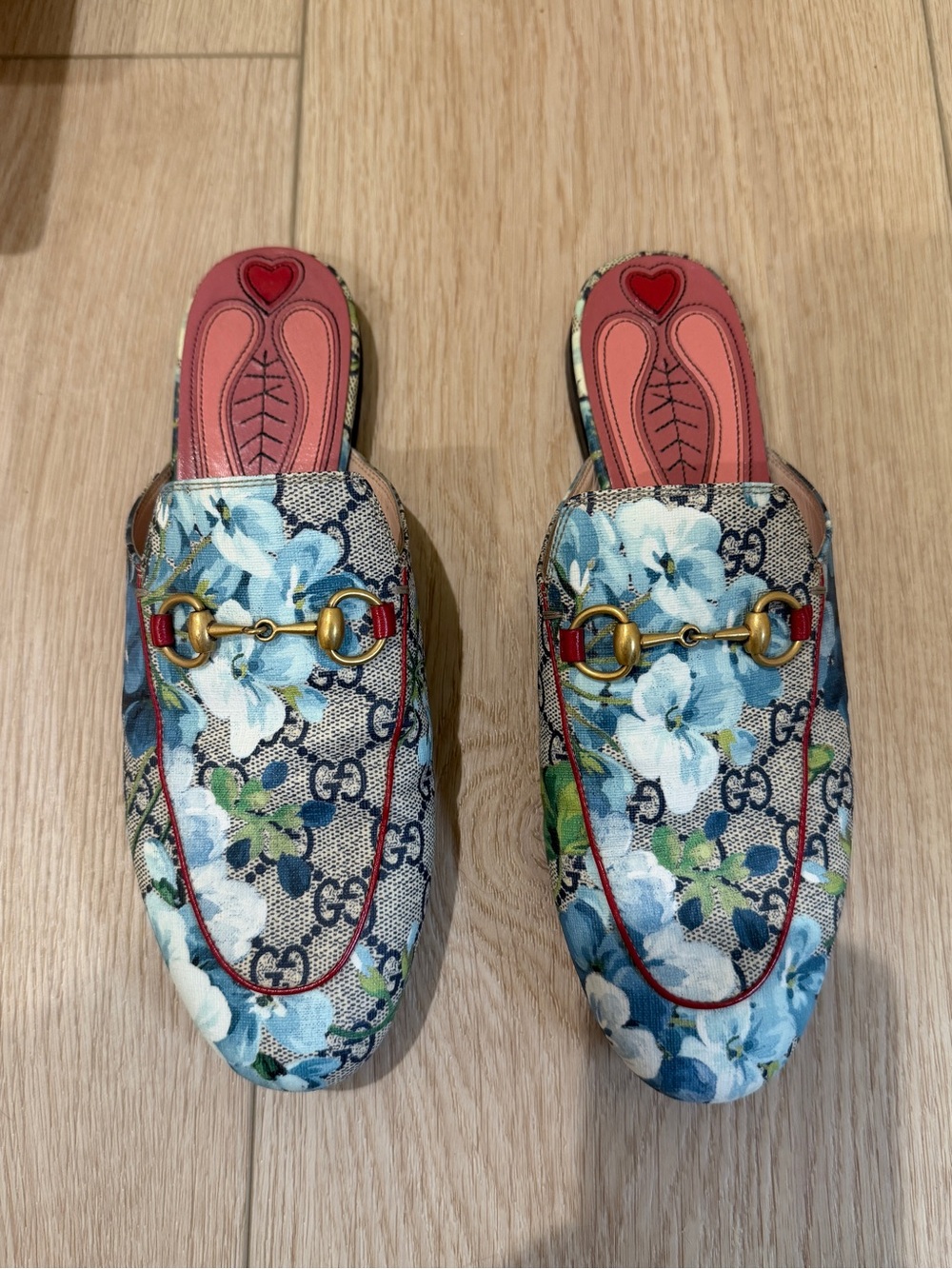 Gucci GG Supreme Blue Blooms Princetown Mules EU 37